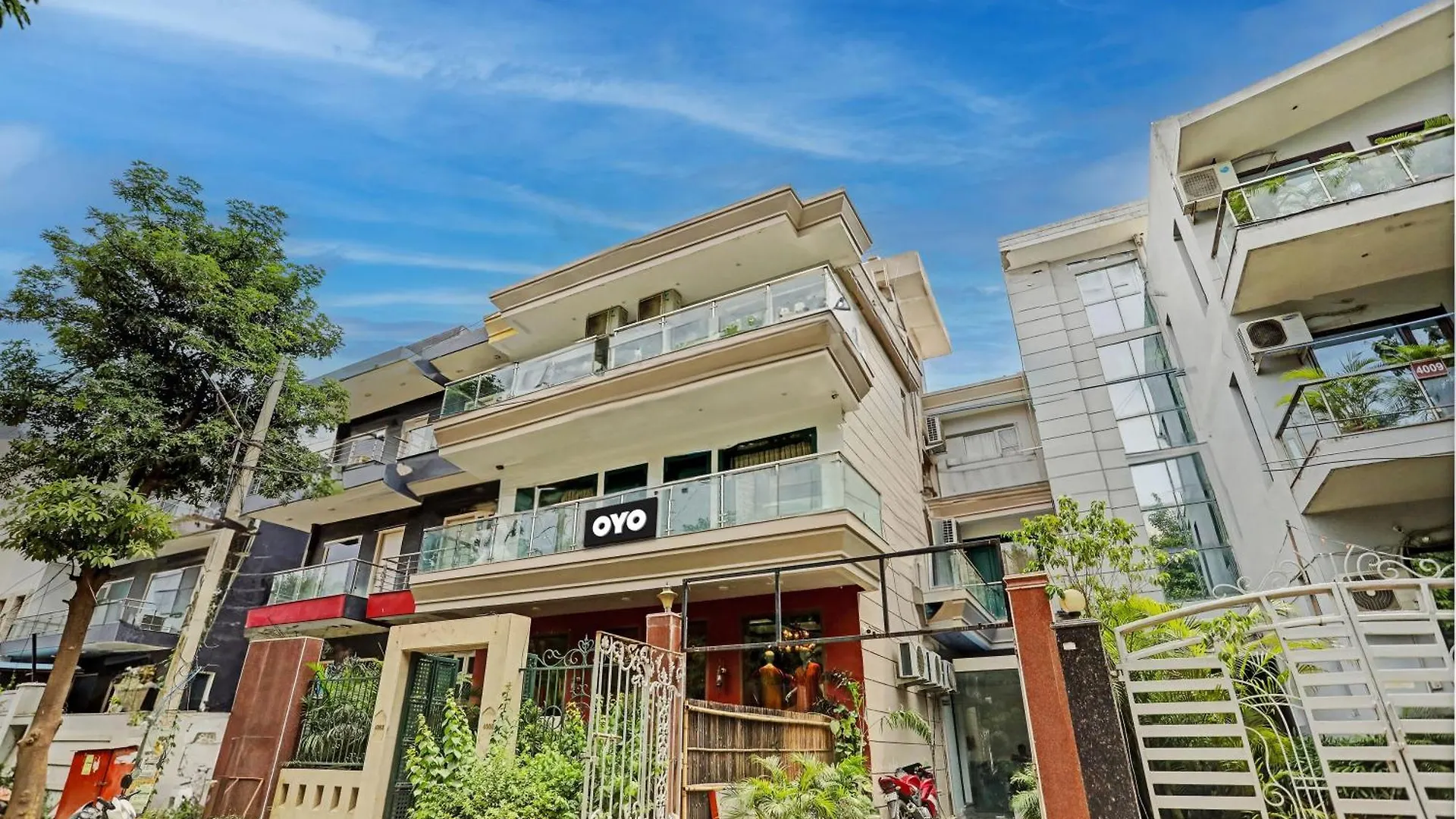 Hotel Collection O Rose Gold Gurgaon Indie